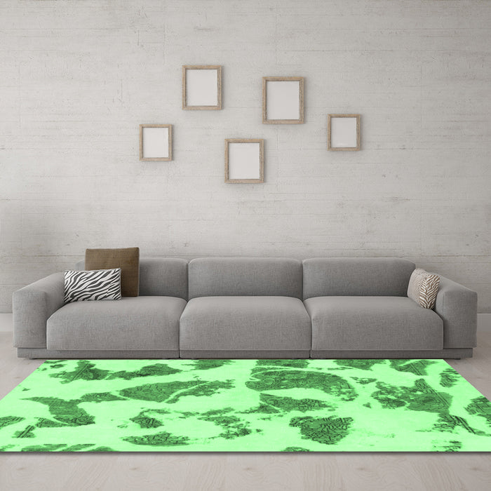 Machine Washable Abstract Emerald Green Modern Area Rugs in a Living Room,, wshabs1152emgrn