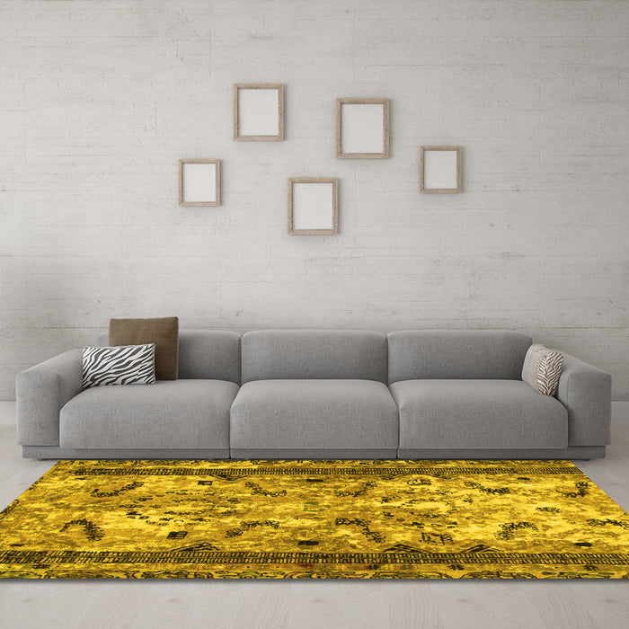 Machine Washable Abstract Yellow Modern Rug in a Living Room, wshabs1155yw