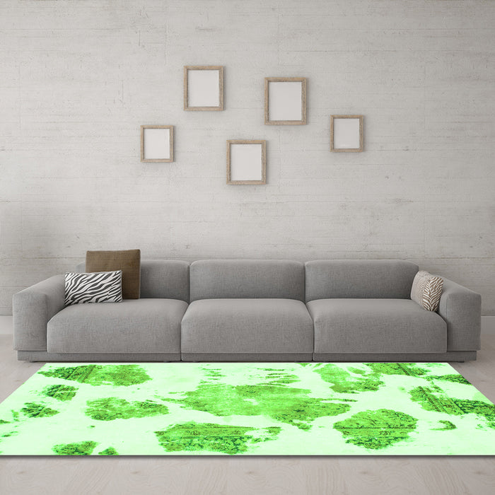 Machine Washable Abstract Green Modern Area Rugs in a Living Room,, wshabs1159grn