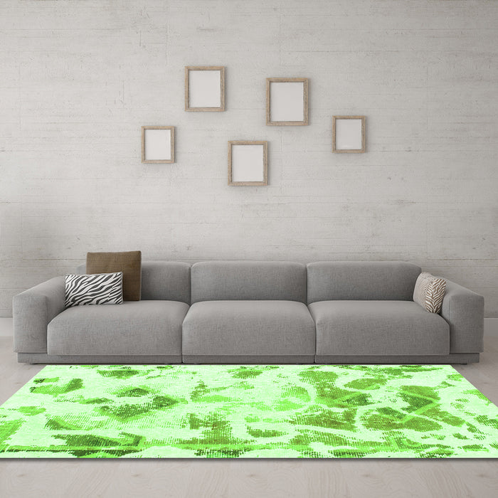 Machine Washable Abstract Green Modern Area Rugs in a Living Room,, wshabs1160grn