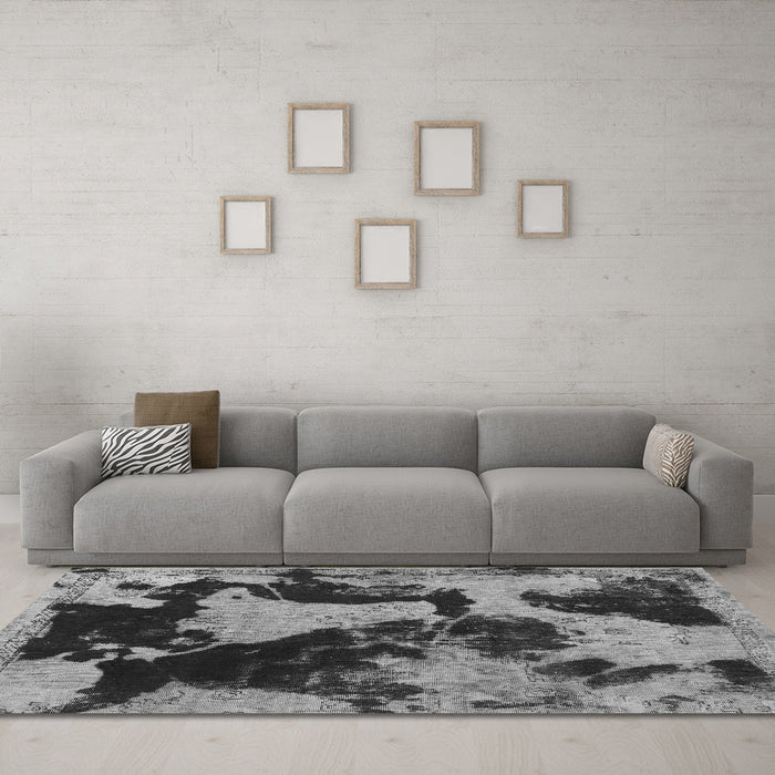 Machine Washable Abstract Gray Modern Rug in a Living Room,, wshabs1165gry