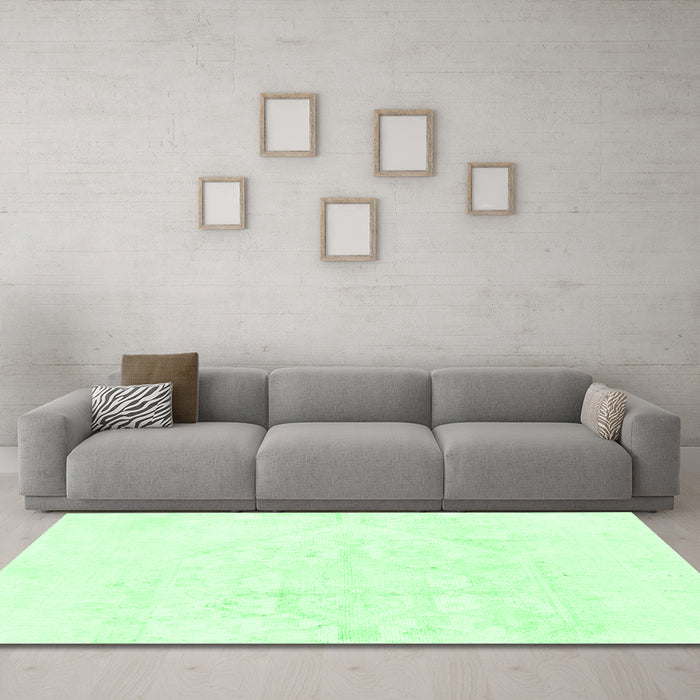 Machine Washable Solid Emerald Green Modern Area Rugs in a Living Room,, wshabs1166emgrn