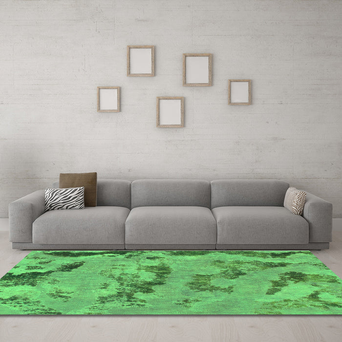 Machine Washable Abstract Green Modern Area Rugs in a Living Room,, wshabs1168grn