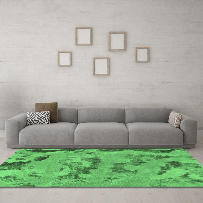 Machine Washable Abstract Emerald Green Modern Area Rugs in a Living Room,, wshabs1168emgrn