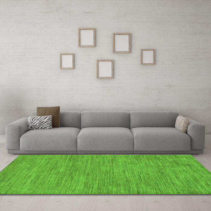 Machine Washable Abstract Green Modern Area Rugs in a Living Room,, wshabs116grn