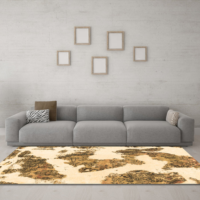 Machine Washable Abstract Brown Modern Rug in a Living Room,, wshabs1171brn