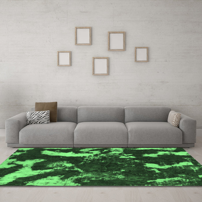 Machine Washable Abstract Emerald Green Modern Area Rugs in a Living Room,, wshabs1174emgrn