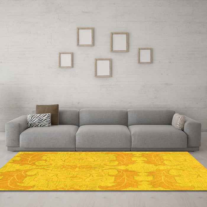 Machine Washable Abstract Yellow Modern Rug in a Living Room, wshabs1176yw