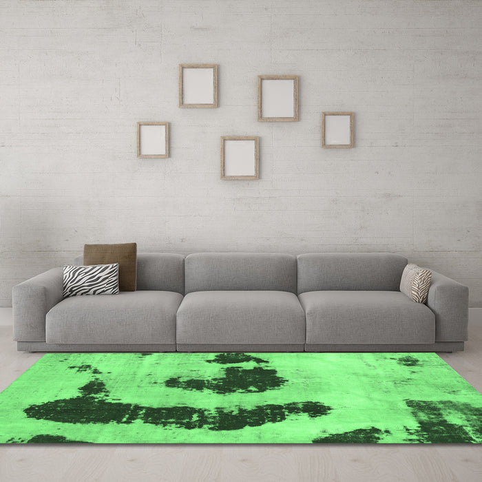 Machine Washable Oriental Emerald Green Modern Area Rugs in a Living Room,, wshabs1177emgrn