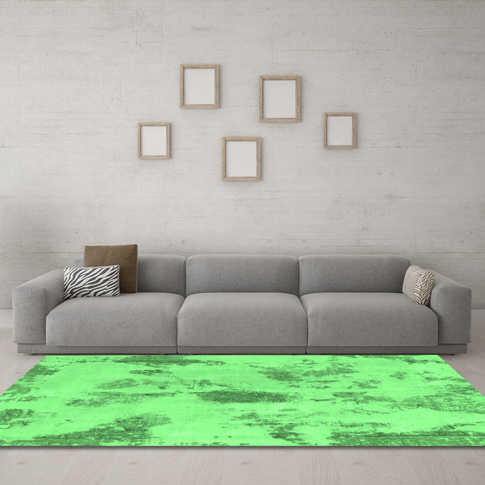 Machine Washable Abstract Emerald Green Modern Area Rugs in a Living Room,, wshabs1187emgrn