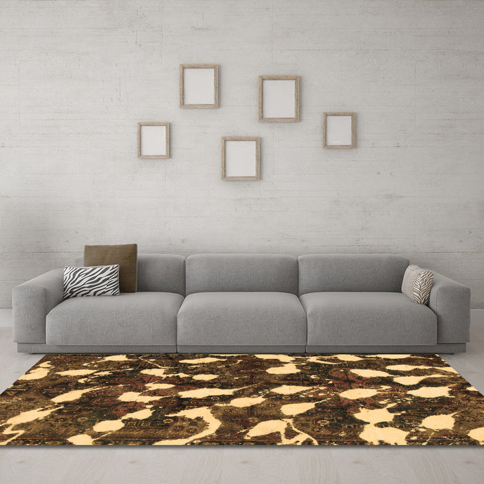 Machine Washable Abstract Brown Modern Rug in a Living Room,, wshabs1188brn