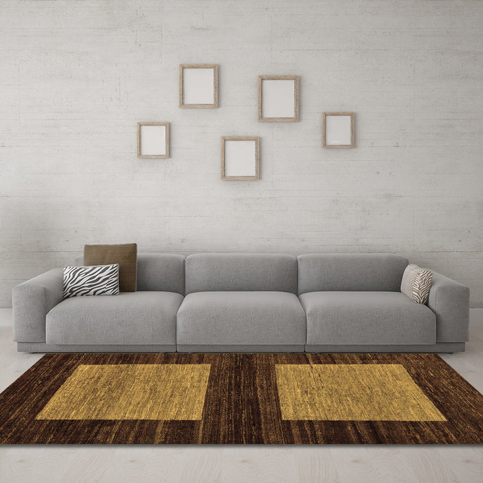 Machine Washable Abstract Brown Modern Rug in a Living Room,, wshabs118brn