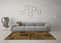 Machine Washable Patchwork Brown Transitional Rug in a Living Room,, wshabs1193brn
