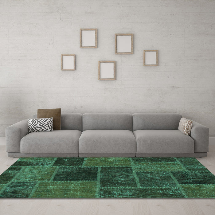 Machine Washable Patchwork Turquoise Transitional Area Rugs in a Living Room,, wshabs1193turq