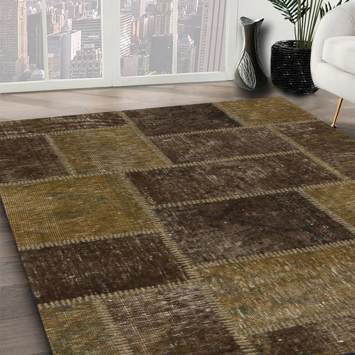 Machine Washable Abstract Bakers Brown Rug in a Family Room, wshabs1193