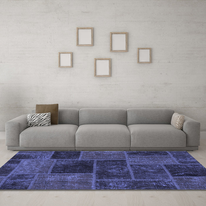 Machine Washable Patchwork Blue Transitional Rug in a Living Room, wshabs1193blu