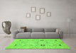 Machine Washable Oriental Green Traditional Area Rugs in a Living Room,, wshabs1202grn