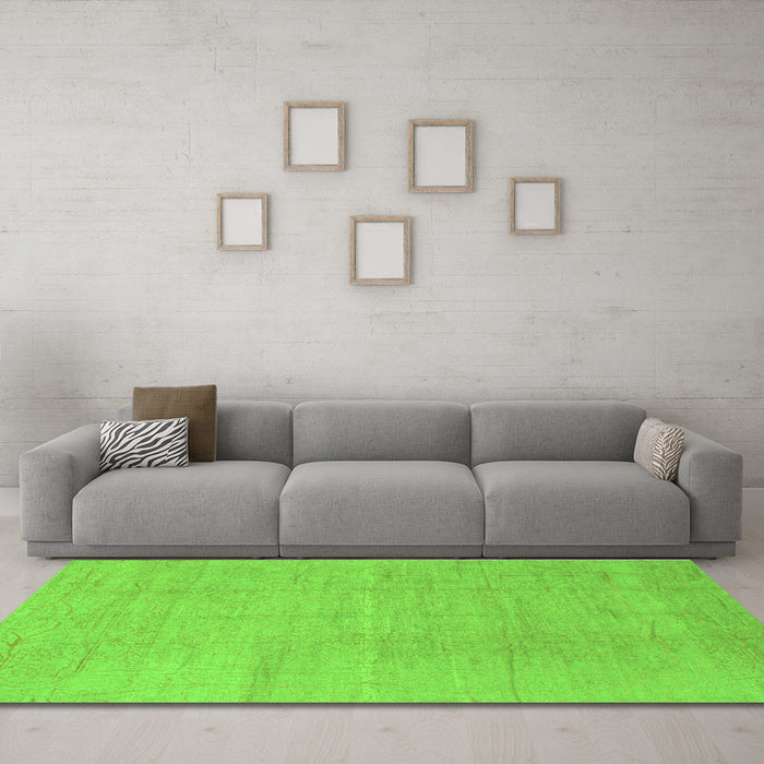 Machine Washable Abstract Green Modern Area Rugs in a Living Room,, wshabs1206grn