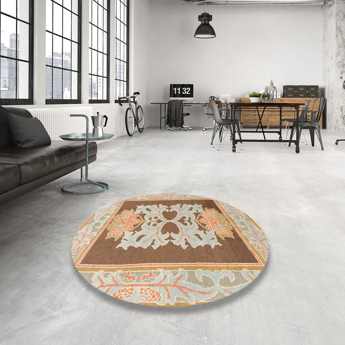 Round Abstract Chocolate Brown Modern Rug in a Office, abs1207