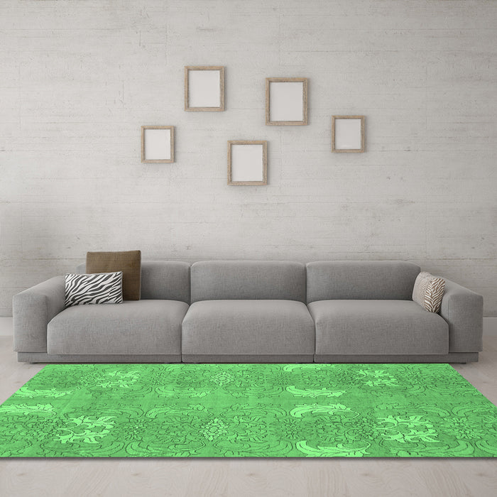 Machine Washable Abstract Emerald Green Modern Area Rugs in a Living Room,, wshabs1211emgrn