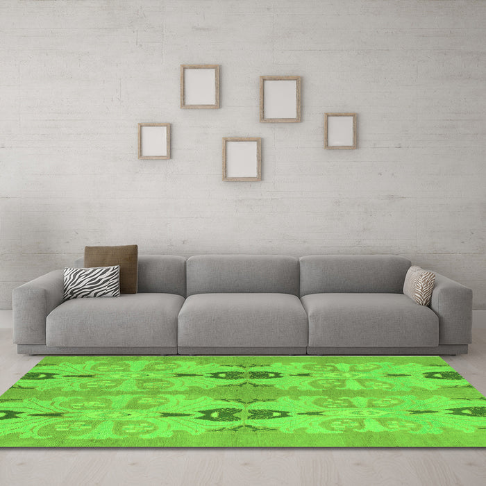 Machine Washable Abstract Green Modern Area Rugs in a Living Room,, wshabs1226grn