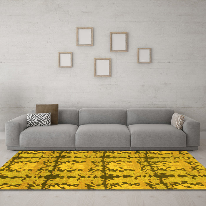 Machine Washable Abstract Yellow Modern Rug in a Living Room, wshabs1229yw
