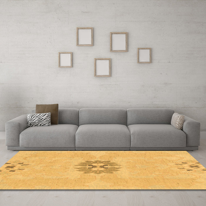 Machine Washable Abstract Brown Modern Rug in a Living Room,, wshabs1235brn