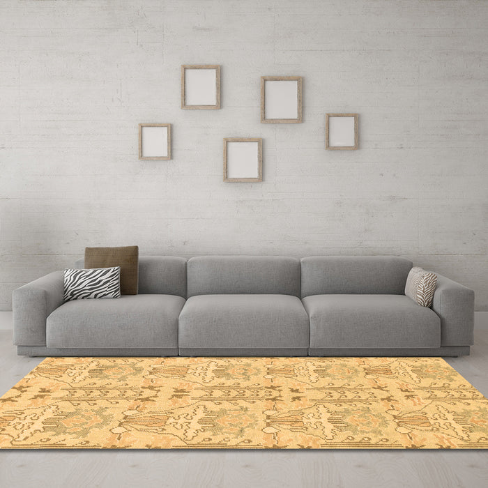 Machine Washable Abstract Brown Modern Rug in a Living Room,, wshabs1237brn