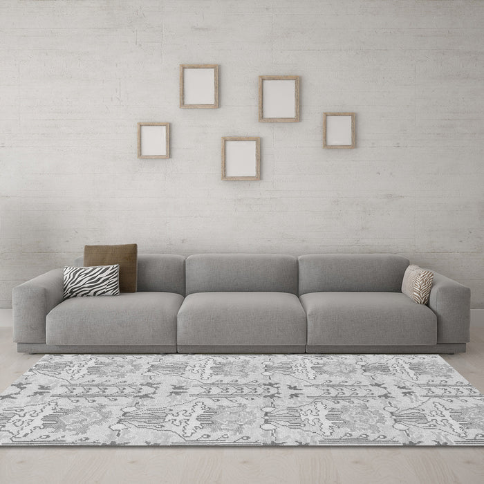 Machine Washable Abstract Gray Modern Rug in a Living Room,, wshabs1237gry