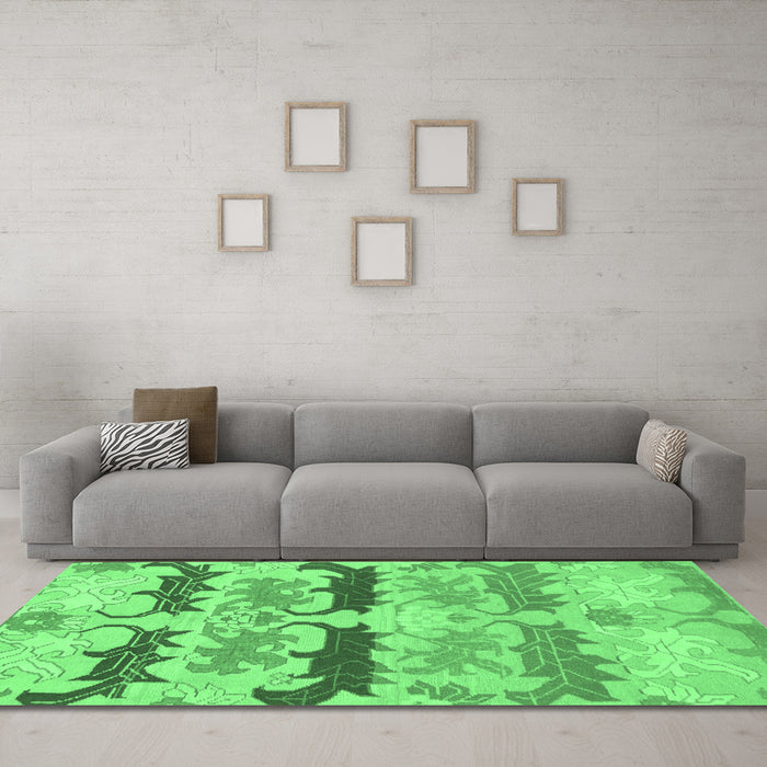 Machine Washable Abstract Emerald Green Modern Area Rugs in a Living Room,, wshabs1238emgrn