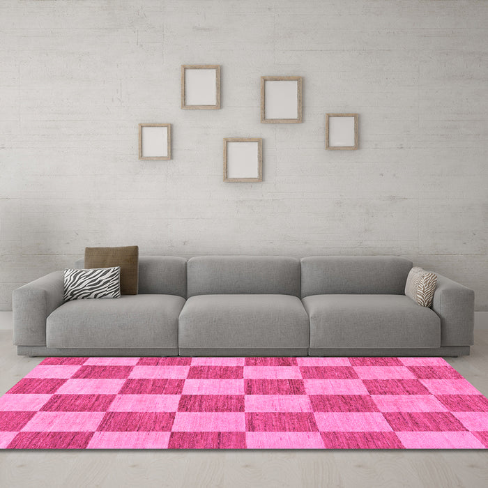 Machine Washable Checkered Pink Modern Rug in a Living Room, wshabs123pnk