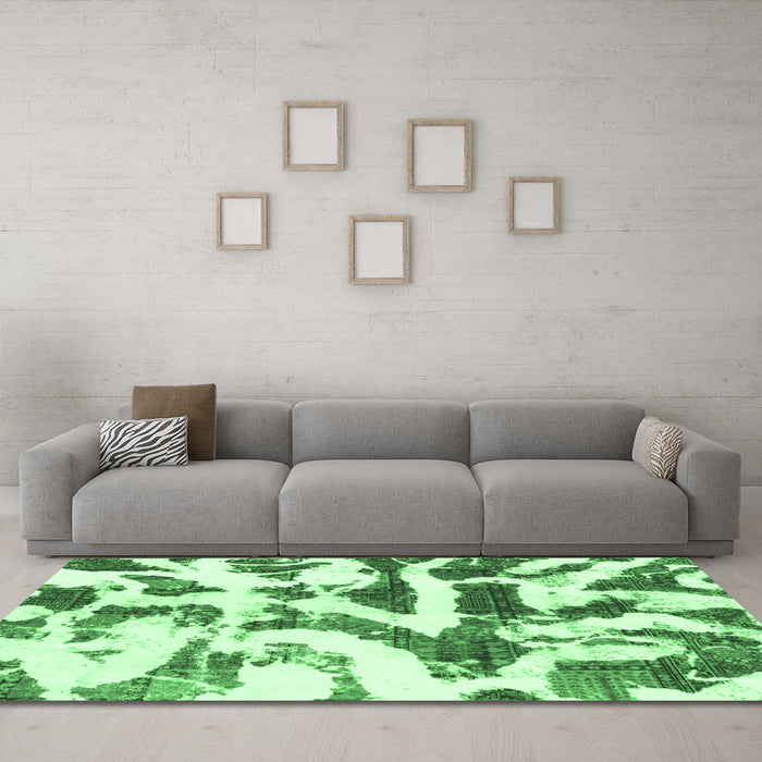 Machine Washable Abstract Emerald Green Modern Area Rugs in a Living Room,, wshabs1242emgrn