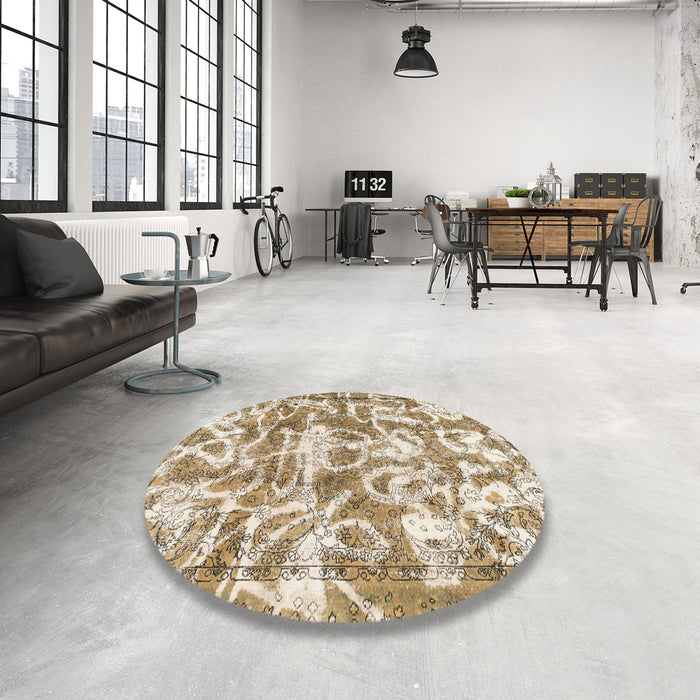 Round Abstract Dark Gold Brown Modern Rug in a Office, abs1243