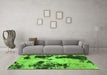 Machine Washable Abstract Green Modern Area Rugs in a Living Room,, wshabs1247grn