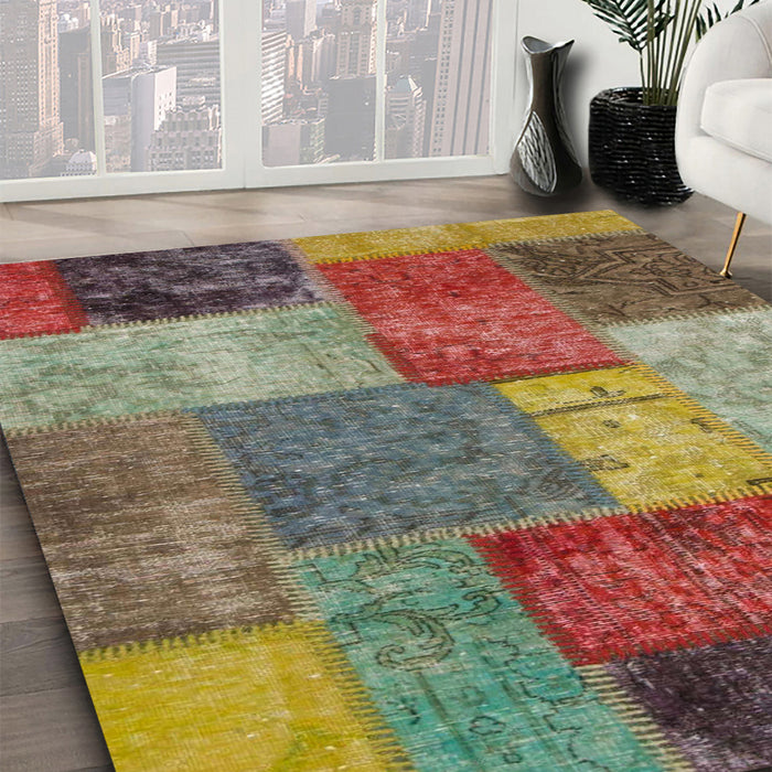 Machine Washable Abstract Brown Red Rug in a Family Room, wshabs1255
