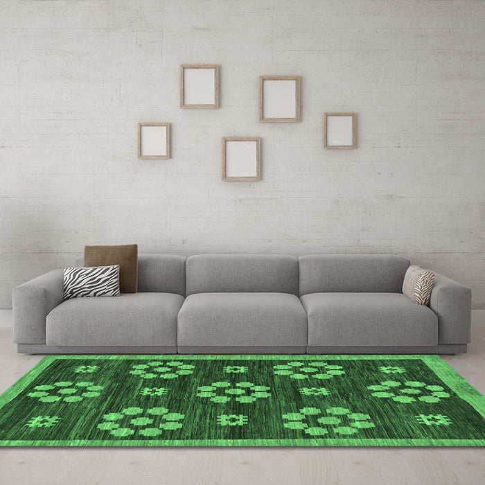 Machine Washable Abstract Emerald Green Modern Area Rugs in a Living Room,, wshabs125emgrn