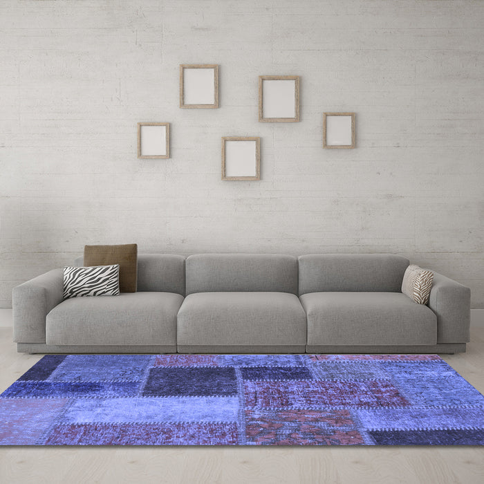 Machine Washable Patchwork Blue Transitional Rug in a Living Room, wshabs1260blu