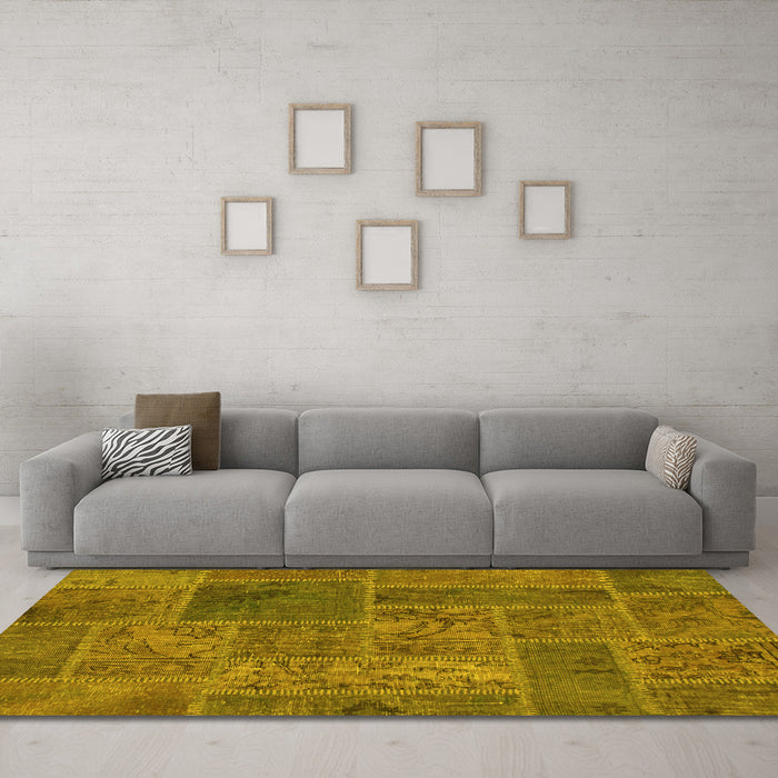 Machine Washable Patchwork Yellow Transitional Rug in a Living Room, wshabs1261yw