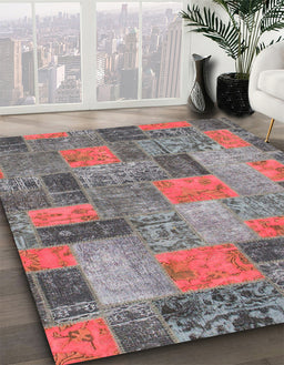 Abstract Gunmetal Gray Patchwork Rug in Family Room, abs1262