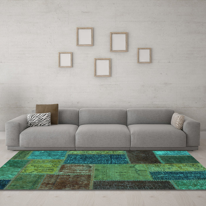 Machine Washable Patchwork Turquoise Transitional Area Rugs in a Living Room,, wshabs1263turq