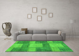 Machine Washable Patchwork Green Transitional Area Rugs in a Living Room,, wshabs1265grn