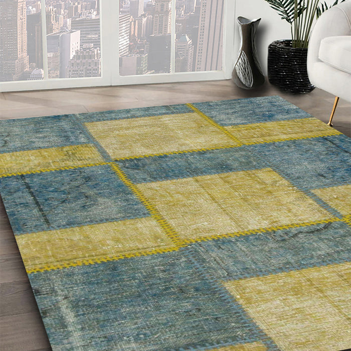 Machine Washable Abstract Brass Green Rug in a Family Room, wshabs1265