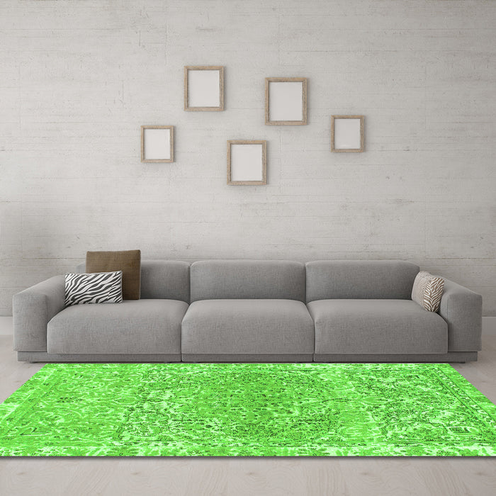 Machine Washable Abstract Green Modern Area Rugs in a Living Room,, wshabs1287grn