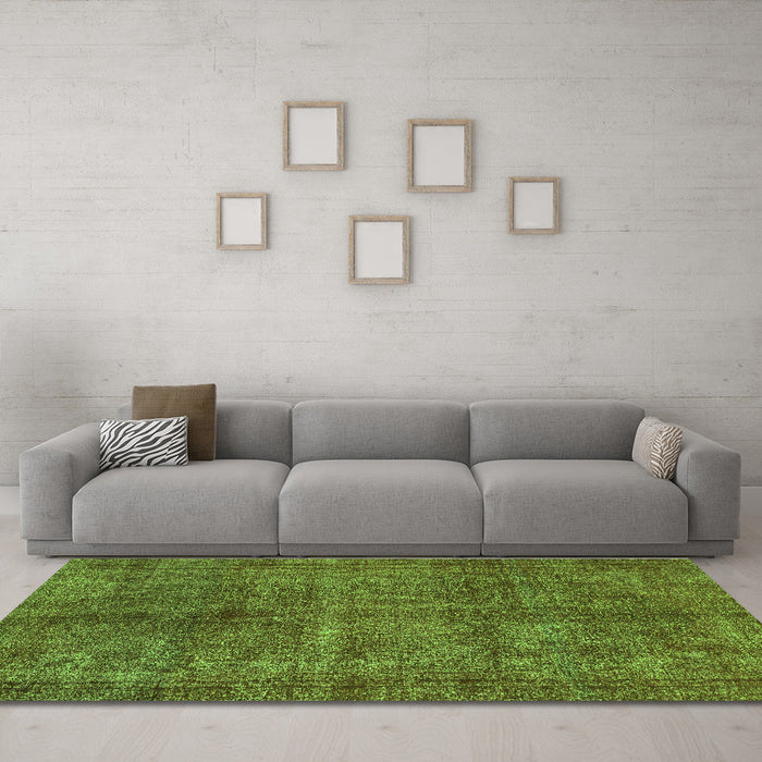 Machine Washable Abstract Green Modern Area Rugs in a Living Room,, wshabs1291grn