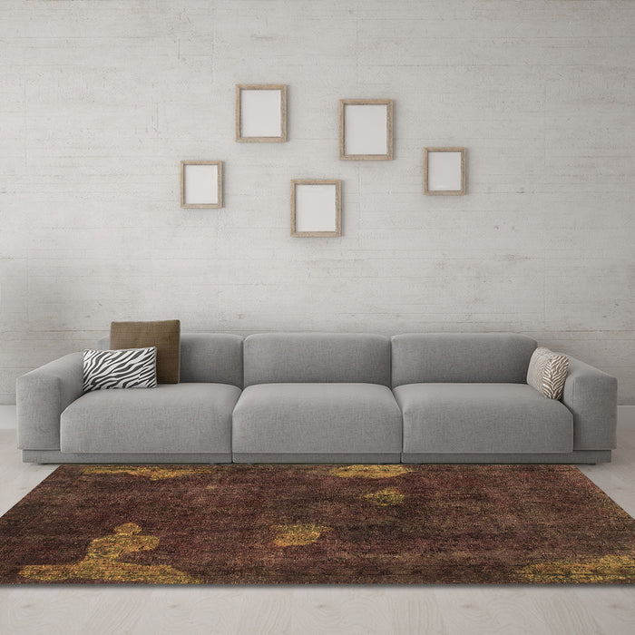 Machine Washable Abstract Brown Modern Rug in a Living Room,, wshabs1292brn