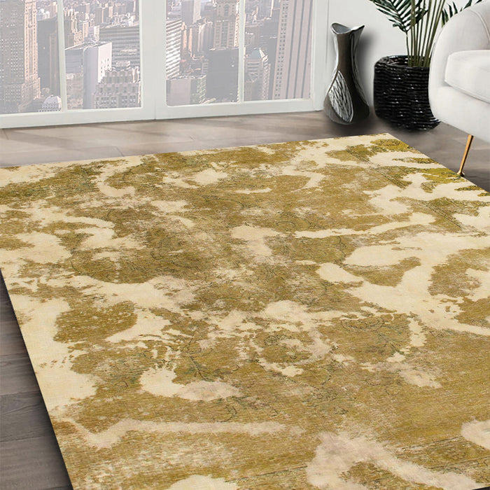 Abstract Dark Brown Modern Rug in Family Room, abs1298