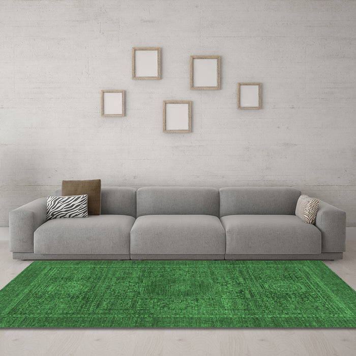 Machine Washable Abstract Emerald Green Modern Area Rugs in a Living Room,, wshabs1299emgrn