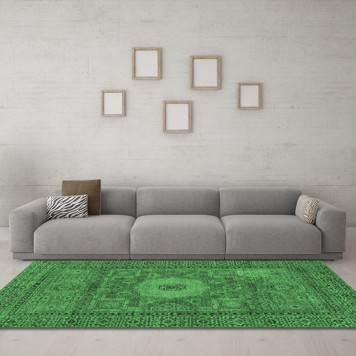 Machine Washable Abstract Emerald Green Modern Area Rugs in a Living Room,, wshabs1303emgrn