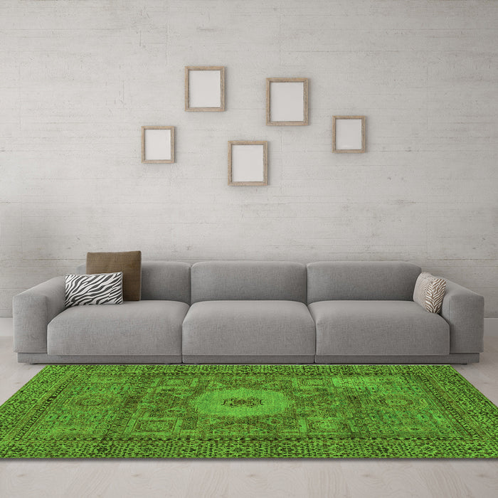 Machine Washable Abstract Green Modern Area Rugs in a Living Room,, wshabs1303grn