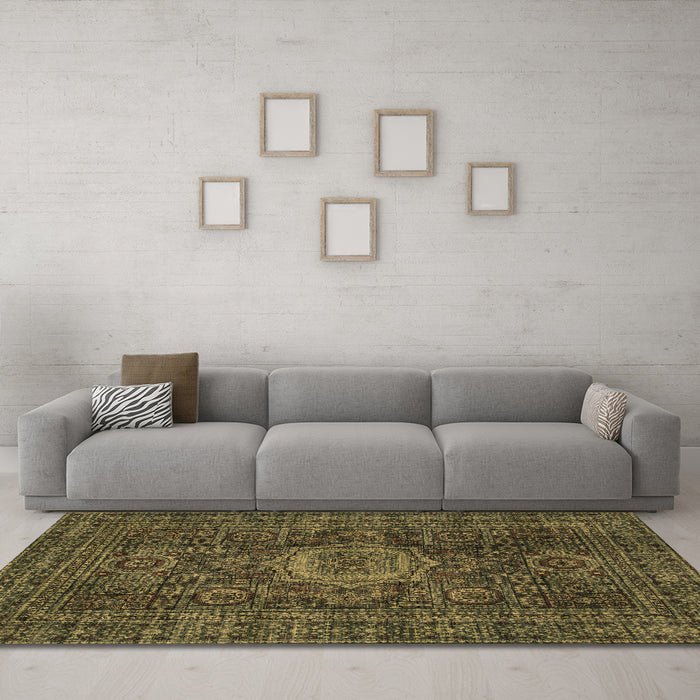 Machine Washable Abstract Brown Modern Rug in a Living Room,, wshabs1307brn